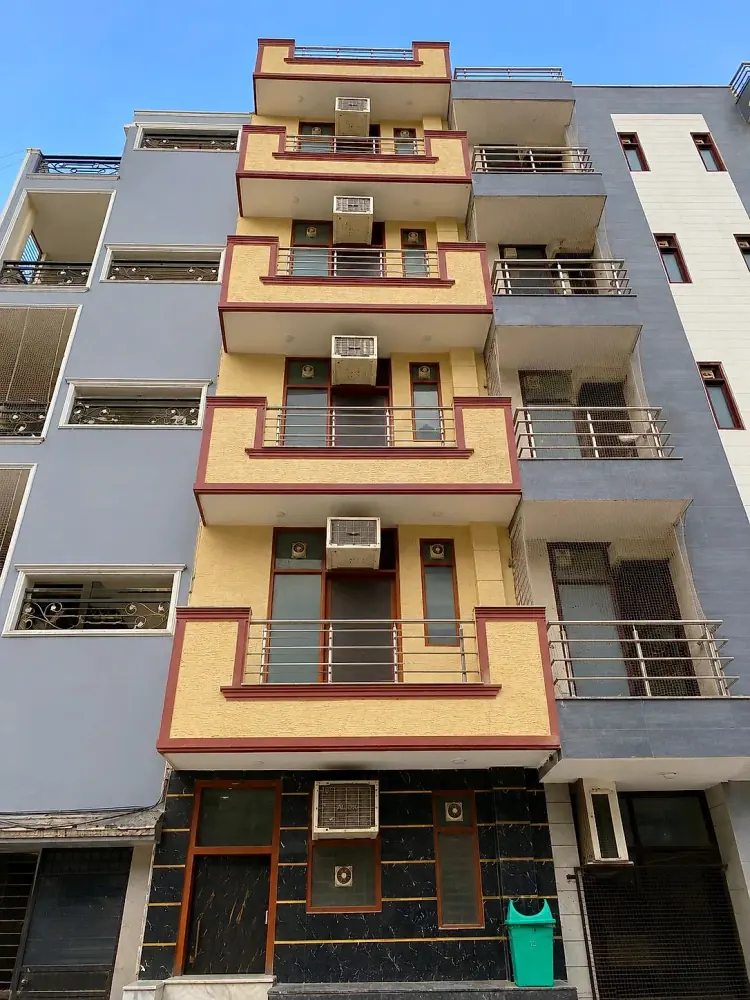 U-11, DLF Phase 3 — PG and furnished rooms in Gurgaon